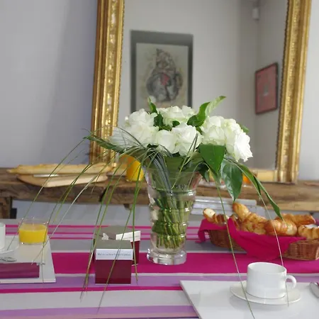 Madeleine Et Cie Couette-café 4*